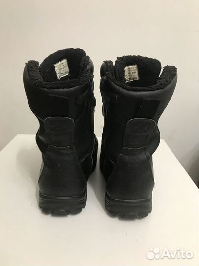 Зимние ботинки б/у Timberland для мальчика 34UB