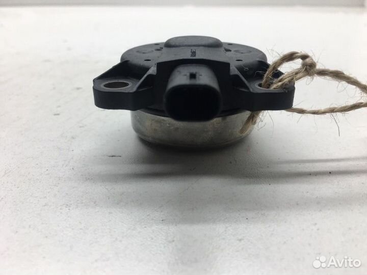 Клапан электромагнитный Mercedes-Benz S-Class W221