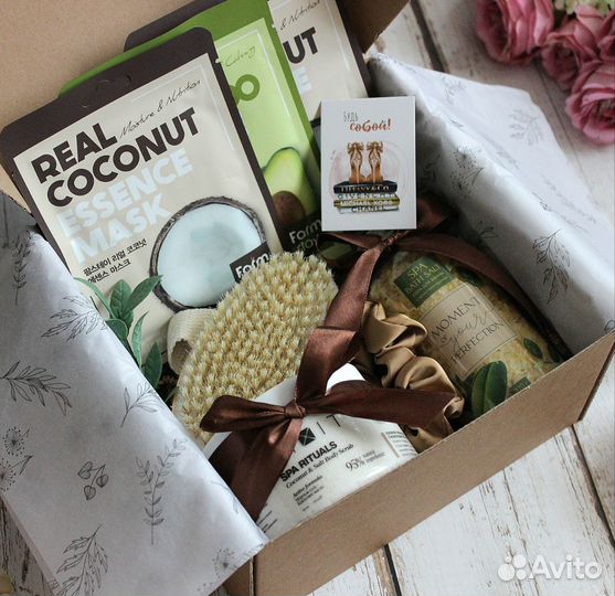 Подарочные боксы для девушек