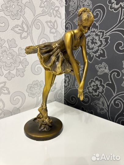 Статуэтка балерина