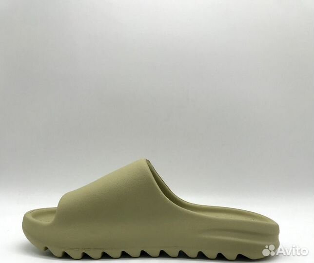 Тапки adidas yeezy slide