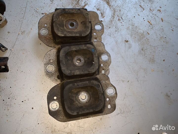 Подушка двигателя renault laguna 3 универсал