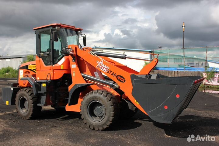 Фронтальный погрузчик Redstar 3000GTS, 2023