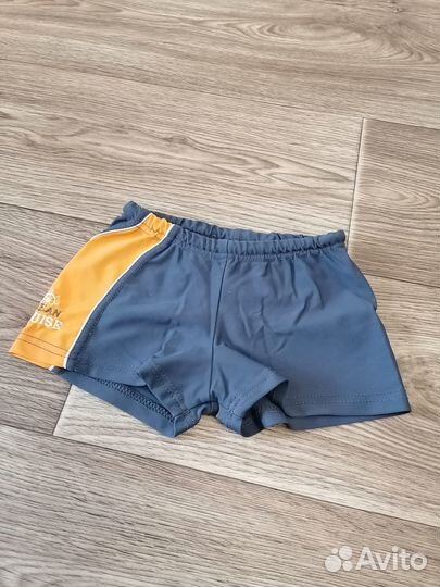 Плавки и шапочки для бассейна 122-128