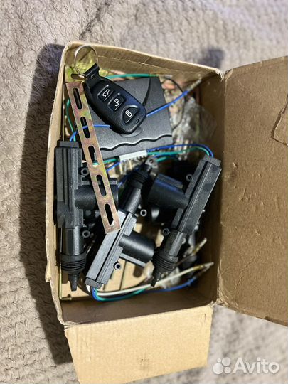 Центральный замок универсальный