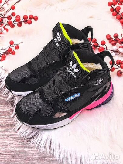 Зимние Кроссовки Adidas Falcon Black Pink Женские