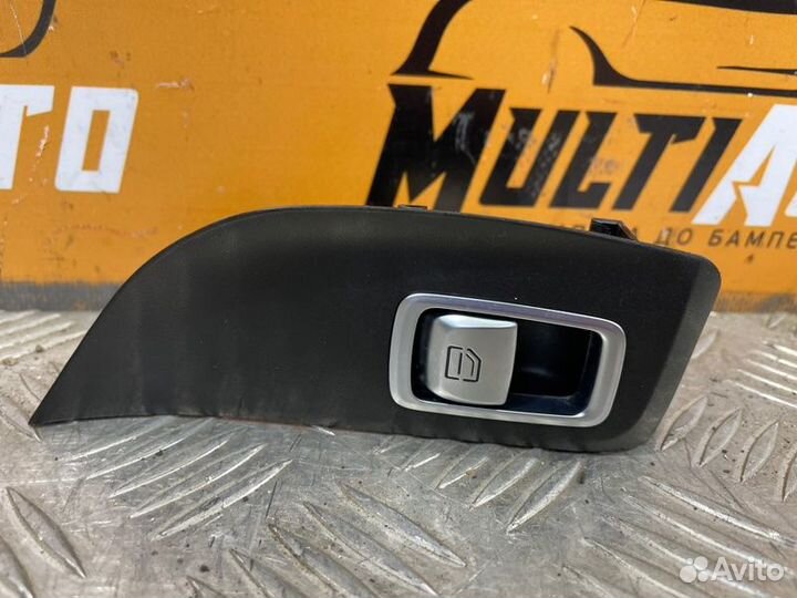 Кнопка стеклоподьемника задняя правая Mercedes Cls