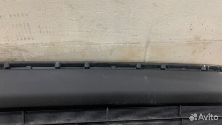 Решетка в бампер передняя Toyota Rav4 XA40 2015