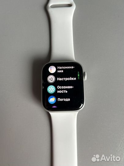 Смарт-часы Apple Watch Series 5 44mm