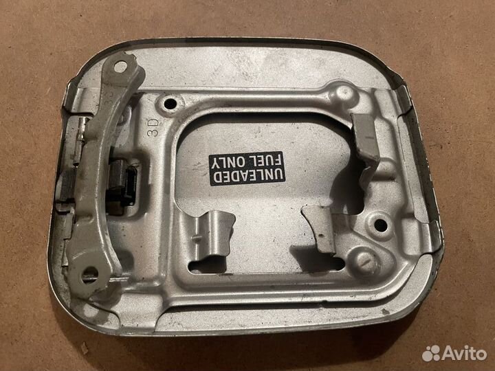 Лючок бензобака Toyota Corolla E12 120 седан