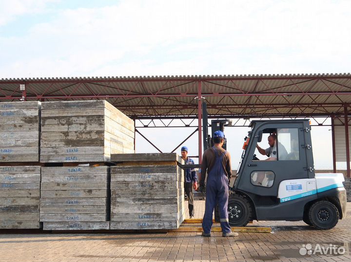 Фанера ламинированная / Аренда Продажа В наличии