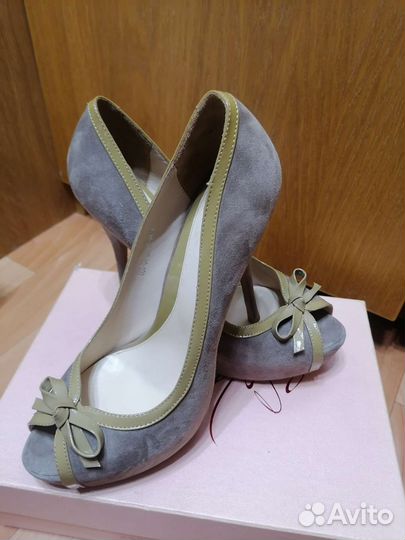 Туфли женские 40 размер замшавые