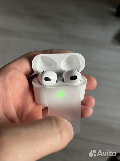 AirPods 3