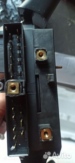 Подрулевой переключатель (гитара)