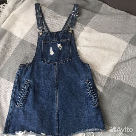 Короткий джинсовый сарафан летний