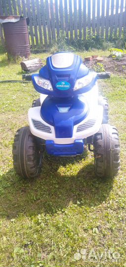 Детский квадроцикл на аккумуляторе бу