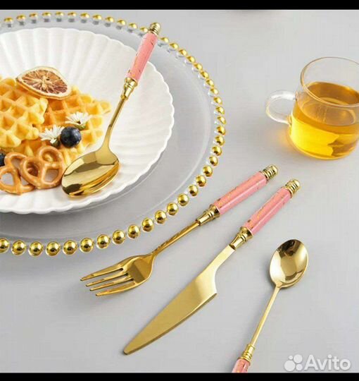 Набор столовых приборов
