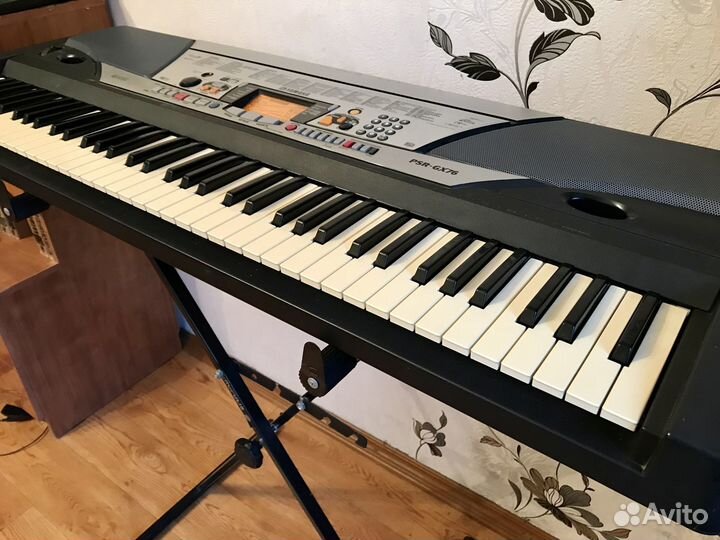 Синтезатор Yamaha PSR-GX76 (76 клавиш )