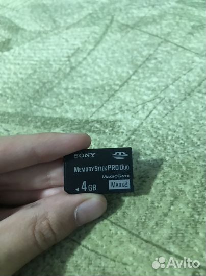 Sony PSP-E1008 CB (Прошитая)