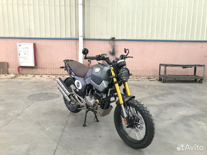 Мотоцикл Street