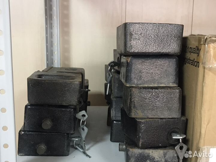 Замок гаражный навесной