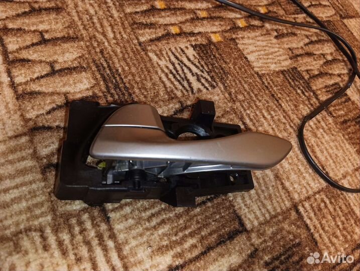 Ручка двери передняя левая внутренняя