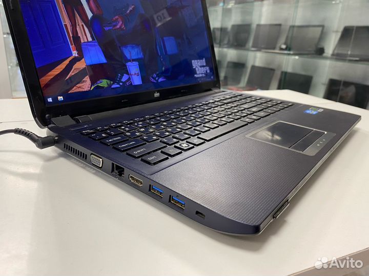 DNS 15.6 (Core i3/ SSD/ 4gb/ GeForce GT 640M)