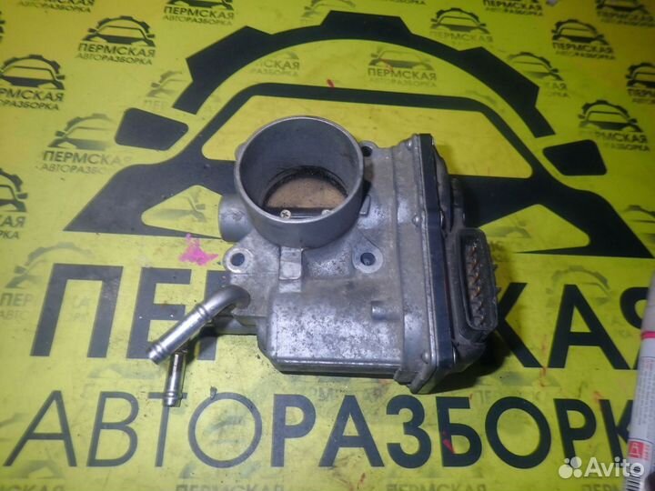 Заслонка дроссельная Toyota Corolla E12 2001-2007