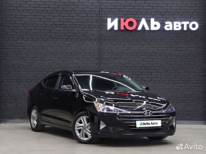 Hyundai Elantra 2.0 AT, 2018, 53 610 км