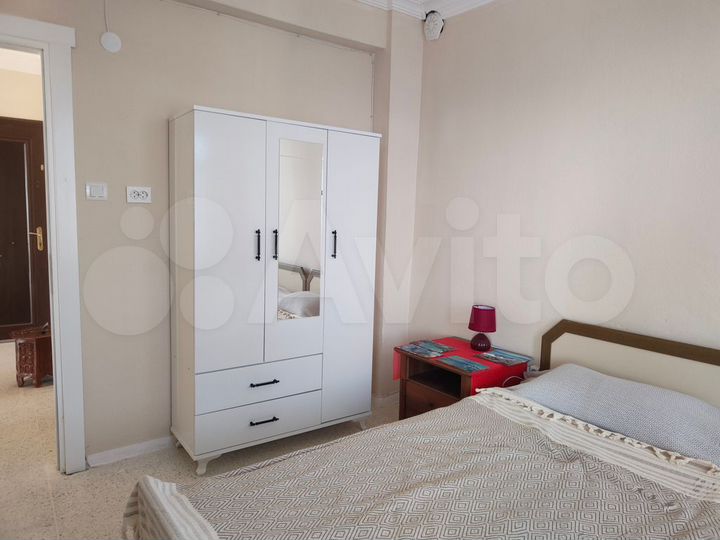 3-к. квартира, 160 м², 13/16 эт.