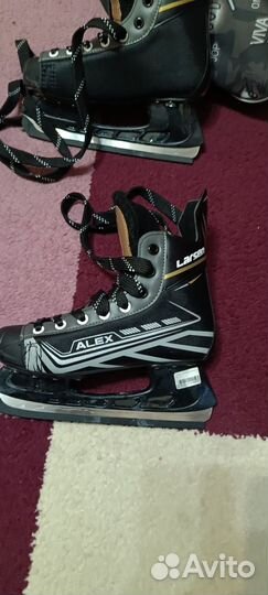 Коньки хоккейные