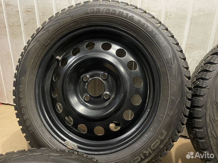Колеса зимние R16, 4:100, 60.1, Nokian 205/55/16