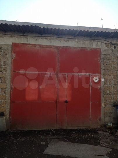 Гараж, > 30 м²