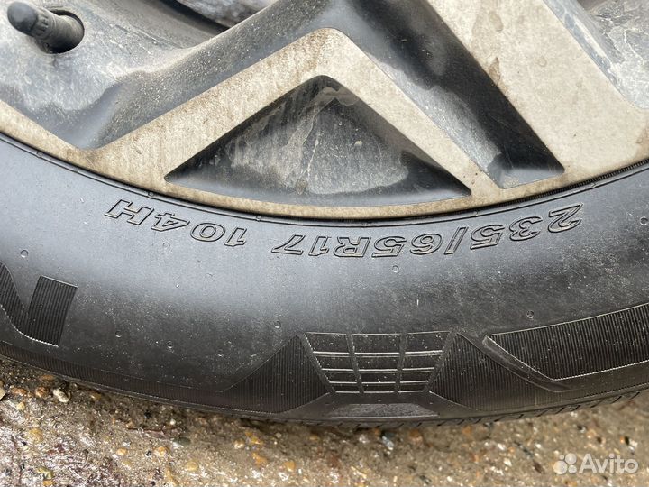 Nexen Roadian GTX 235/65 R17 104H