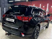 Mitsubishi Outlander 2.0 AT, 2015, 151 000 км, с пробегом, цена 2 100 000 руб.