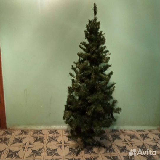Елка новогодняя искуственная бу