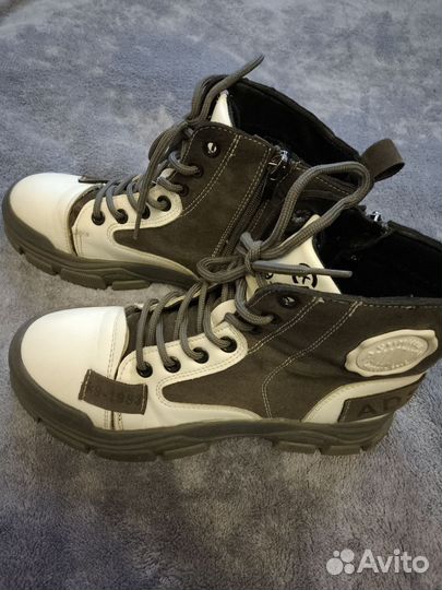 Ботинки демисезонные