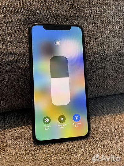 iPhone X, 256 ГБ