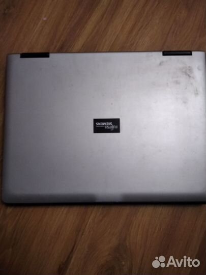 Fujitsu Siemens V2045
