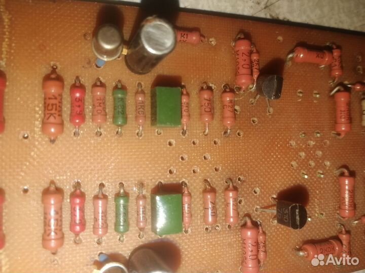 Предварительнй усилитель