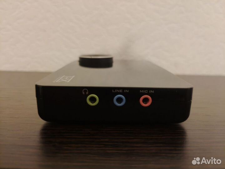 Звуковая карта Creative Sound Blaster X-Fi 5.1 Pro