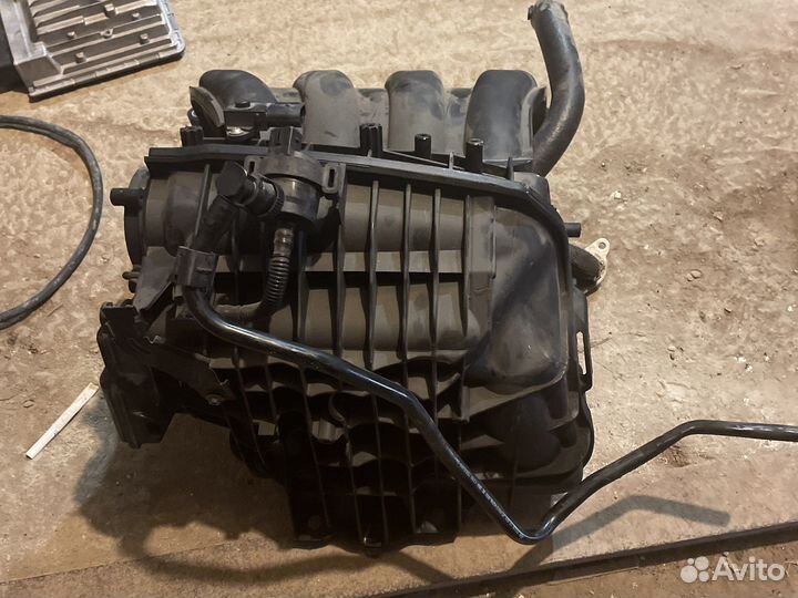 Впускной коллектор bmw 1 серия