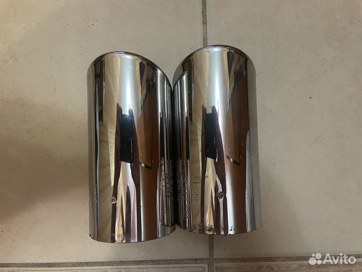 Насадка на выхлопную трубу Audi A4. 8K0253825AB