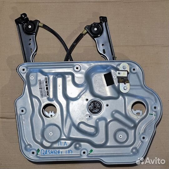 Стеклоподъемник передний без мотора Qashqai JJ10