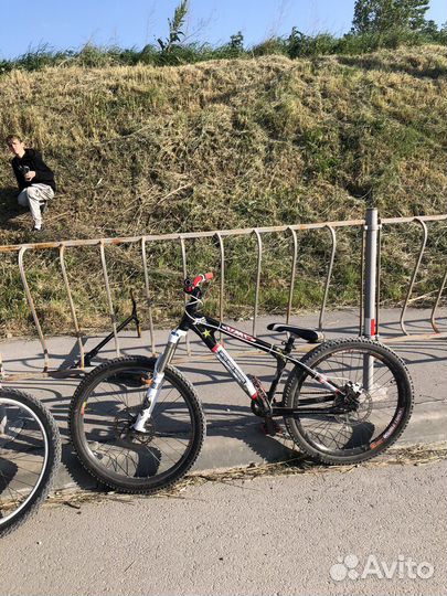 Велосипед UMF Dirt Fun