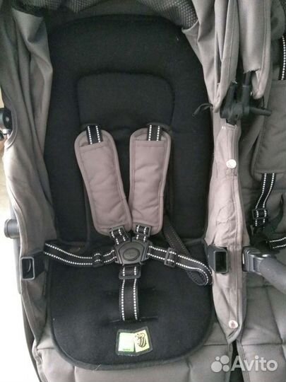 Для Двойни или Погодок Каляска