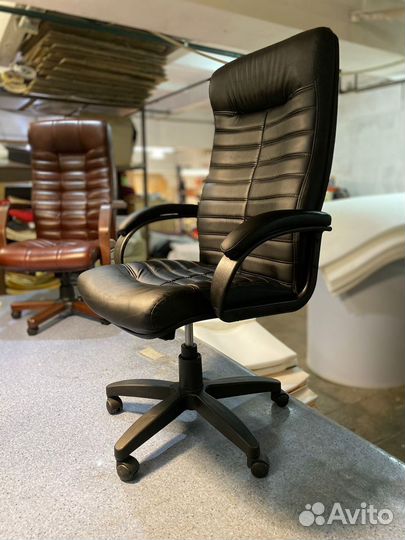 Компьютерное кресло