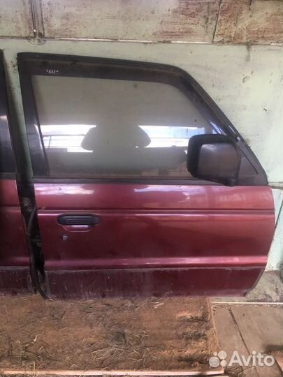 Mitsubishi Pajero 2 Двери и капот
