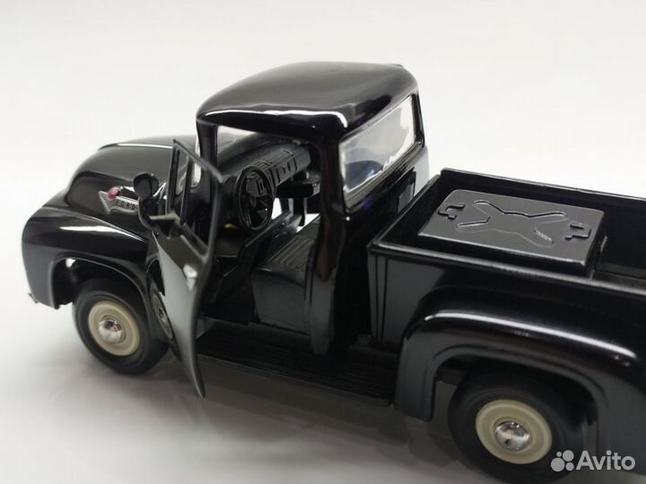 1:38 Ford Pickup F-100 1956