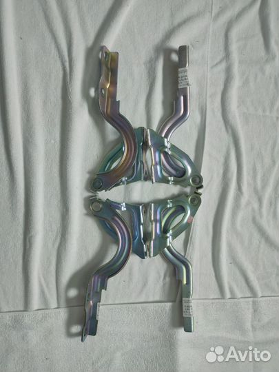 Петли капота Москвич 3